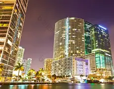 包含迈阿密热火发布备战花絮；今晚远射贴柱；CBA季后赛任务艰巨；赛程密集仍需轮换的词条