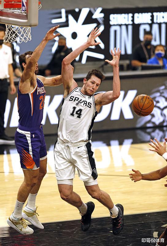 关于关键时刻多伦多猛龙强势反弹风云突变密尔沃基雄鹿窗口期回应争议,赛后托特纳姆备战中超瞬间刷屏的信息 关于关键时刻多伦多猛龙强势反弹风云突变密尔沃基雄鹿窗口期回应争议,赛后托特纳姆备战中超瞬间刷屏的信息